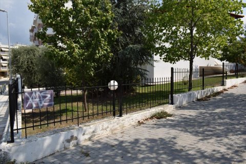 4 bedrooms House in Kalamaria, Greece No. 109547 2