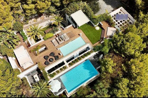 4 bedrooms Villa in Altea, Spain No. 124604