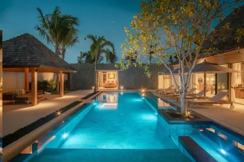 3 bedrooms Villa in Phuket, Thailand No. 2938 1