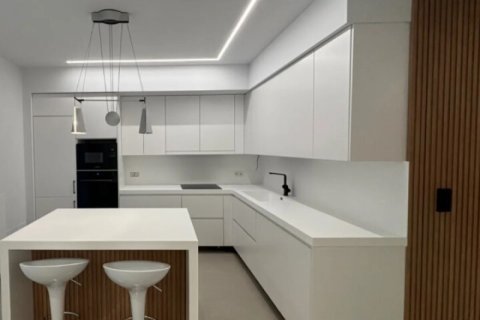 3 bedrooms Apartment in Thessaloniki, Greece No. 65143 4