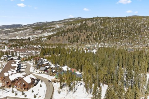 Land in Keystone, USA No. 62338 3
