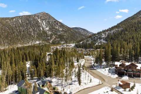 Land in Keystone, USA No. 62338 4