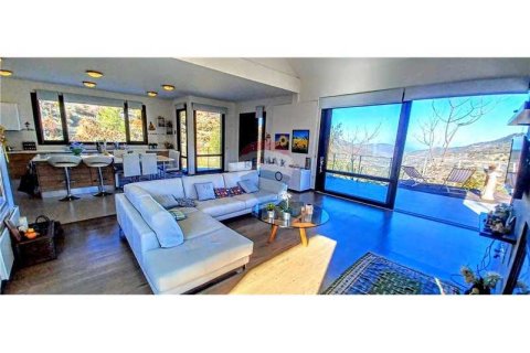 5 bedrooms Villa in Kalopanayiotis, Cyprus No. 74495 7