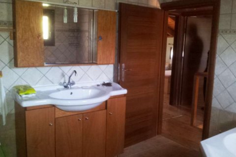 3 bedrooms House in Zakynthos, Greece No. 24635 8