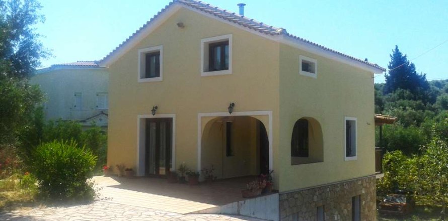 3 bedrooms House in Zakynthos, Greece No. 24635
