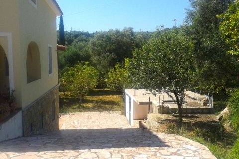 3 bedrooms House in Zakynthos, Greece No. 24635 18