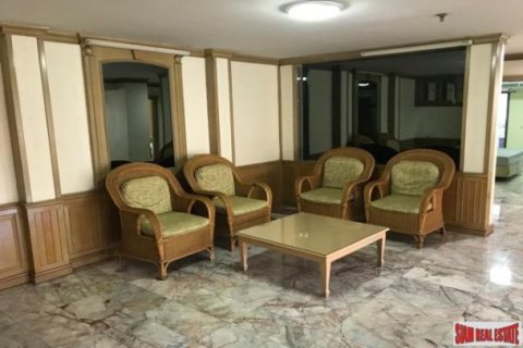 3 bedrooms Apartment in Bangkok, Thailand No. 95847 5