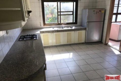 3 bedrooms Apartment in Bangkok, Thailand No. 95847 7