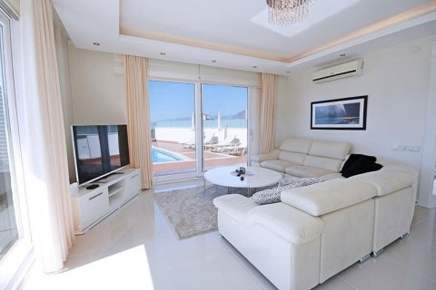 6 rooms Apartment in Lien Chieu, Vietnam No. 21975 8