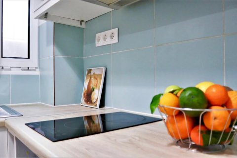 3 rooms Appartement à Athens, Greece No. 55669 6