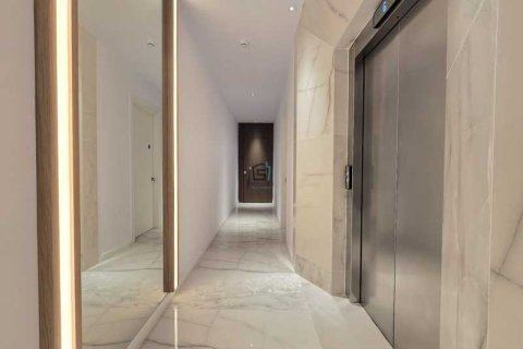 2 bedrooms Apartment in Limassol, Cyprus No. 78075 17