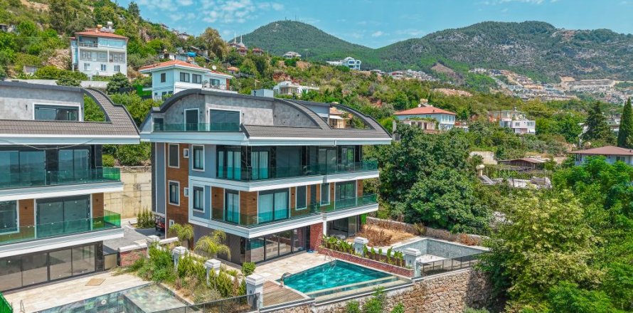 7 habitaciones Villa en Tepe, Turkey No. 113725