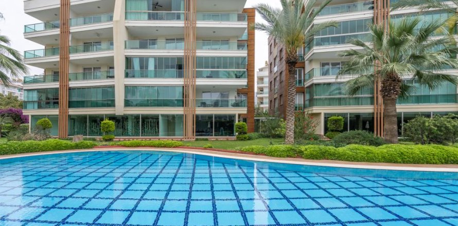 3 rooms Appartement à Oba, Turkey No. 122100