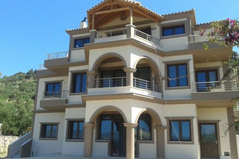 11 bedrooms House in Zakynthos, Greece No. 24727 18