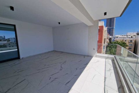 2 bedrooms Apartment in Limassol, Cyprus No. 84150 4