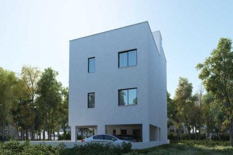 2 bedrooms Apartment in Germasogeia, Cyprus No. 82458 4