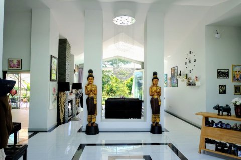 6 bedrooms House in Chiang Mai, Thailand No. 98223 5