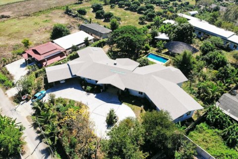 6 bedrooms House in Chiang Mai, Thailand No. 98223 18