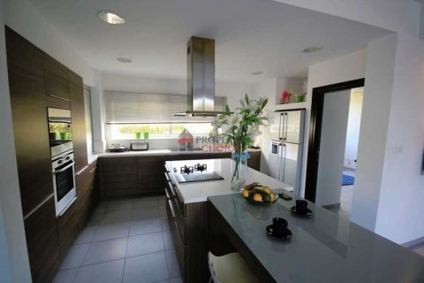 5 bedrooms Villa in Protaras, Cyprus No. 40024 4