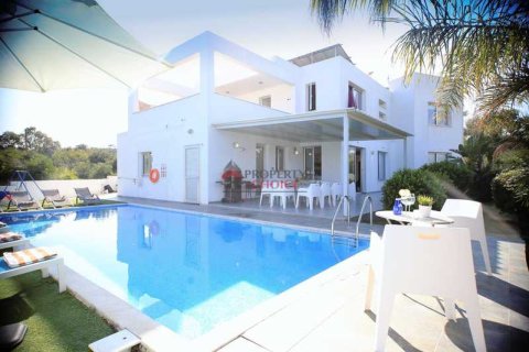 5 bedrooms Villa in Protaras, Cyprus No. 40024 1