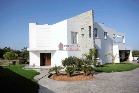 5 bedrooms Villa in Protaras, Cyprus No. 40024 2