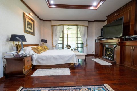 4 bedrooms House in Chiang Mai, Thailand No. 97751 13
