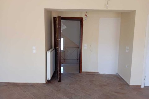 101m² Apartment in Argyroupoli, Greece No. 107556 2