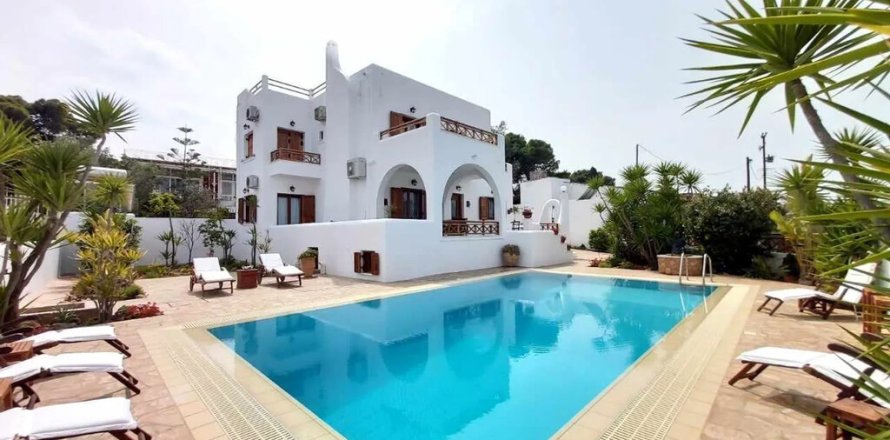 5 bedrooms House in Aegina, Greece No. 107630
