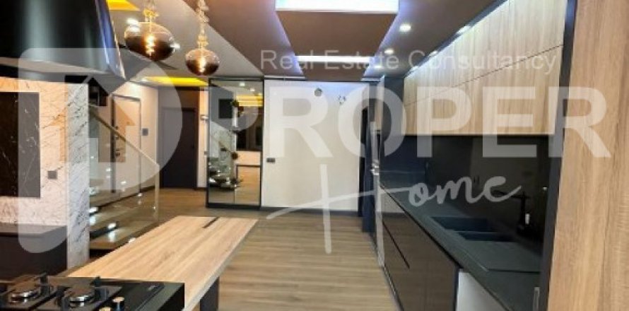 Квартира с 4 комнатами в Binh Thuy, Вьетнам №11580