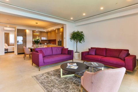 2 chambres Appartement à Budva, Montenegro No. 74642 9