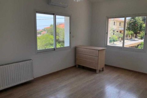 4 bedrooms House in Agios Athanasios, Cyprus No. 31110 9