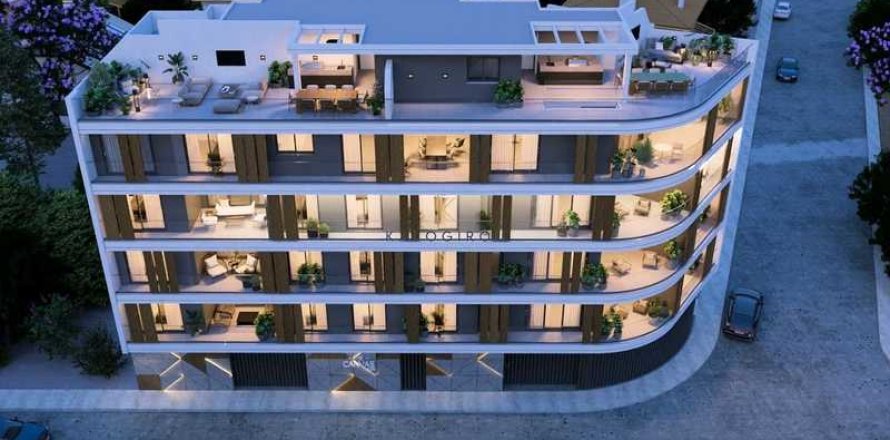 Квартира с 4 спальнями в Ларнака, Кипр №77376