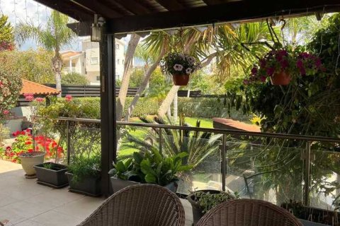 5 bedrooms House in Agios Athanasios, Cyprus No. 79001 8