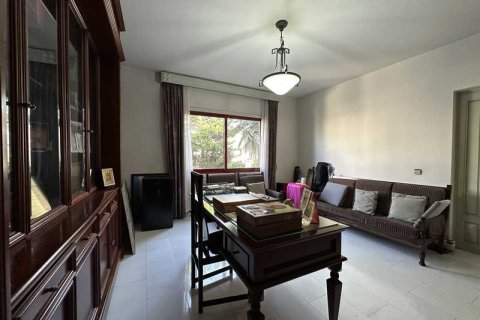 7 bedrooms Villa in Limassol, Cyprus No. 70683 3