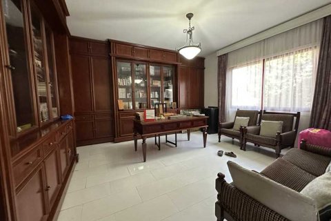 7 bedrooms Villa in Limassol, Cyprus No. 70683 2