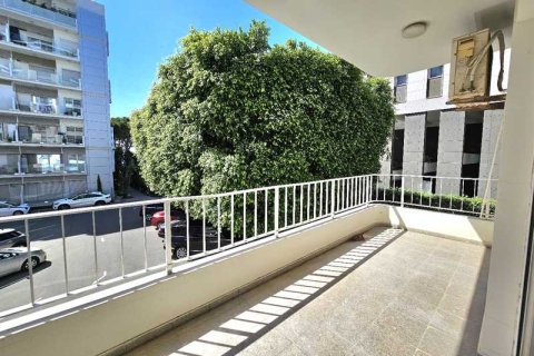 3 bedrooms Apartment in Germasogeia, Cyprus No. 33024 5