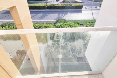 Таунхаус с 3 спальнями в Намтыльем, Вьетнам №94531 7