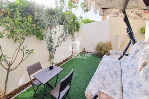 Таунхаус с 3 спальнями в Намтыльем, Вьетнам №94531 3