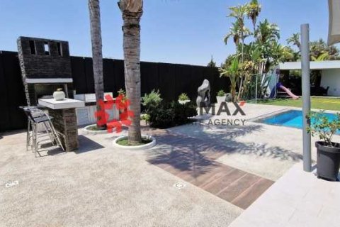 5 dormitorios Villa en Oroklini, Cyprus No. 82719 3