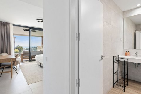 3 bedrooms Apartment in Tan Xuan, Vietnam No. 83935 16