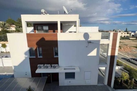 4 dormitorios House en Agios Tychonas, Cyprus No. 80683 9