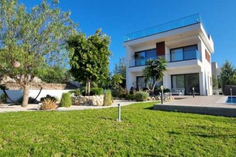 3 bedrooms House in Kouklia, Cyprus No. 74159 5