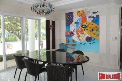 2 bedrooms Apartment in Hua Hin, Thailand No. 95667 9