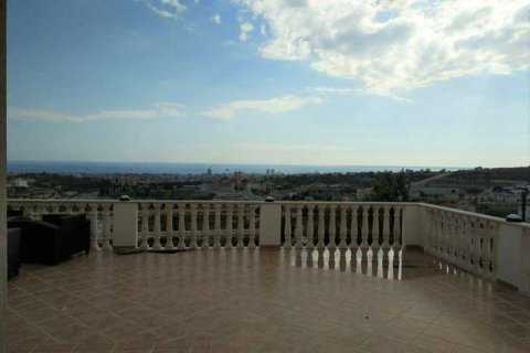 5 chambres House à Agios Athanasios, Cyprus No. 69701 6