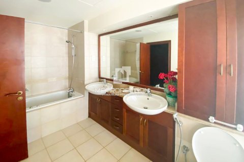 3 bedrooms Apartment in Hung Thanh, Vietnam No. 93942 8