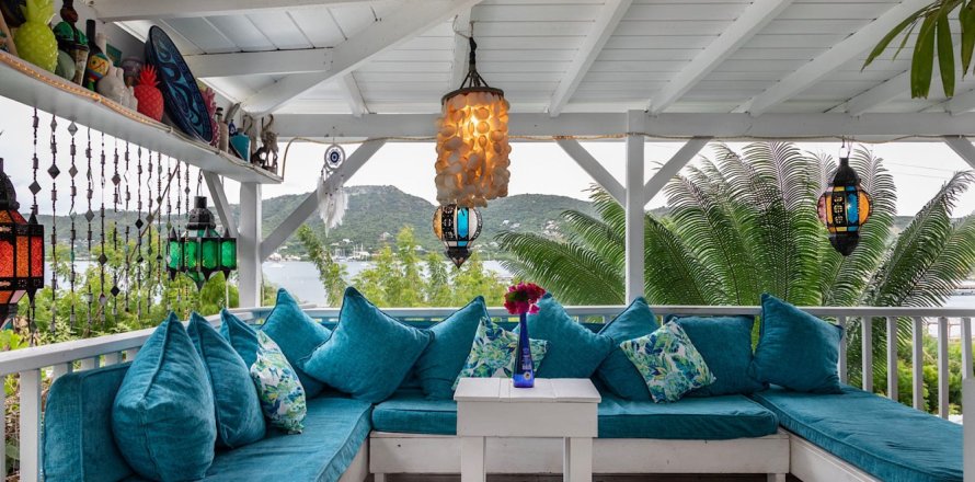 10 bedrooms Commercial property in English Harbor, Antigua and Barbuda No. 64986