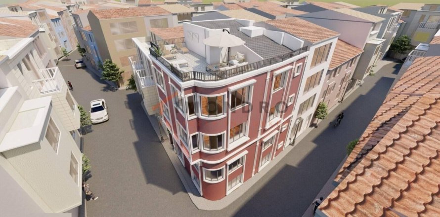 8 bedrooms Villa in Fatih, Turkey No. 16740