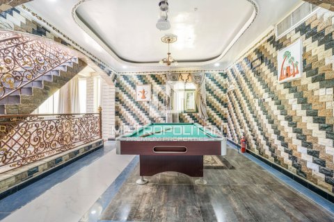 8 bedrooms Villa in An Giang, Vietnam No. 7690 8