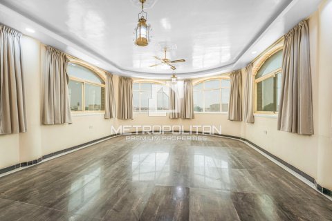 8 bedrooms Villa in An Giang, Vietnam No. 7690 15