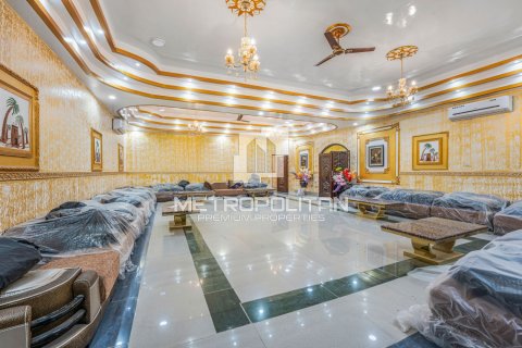 8 bedrooms Villa in An Giang, Vietnam No. 7690 2